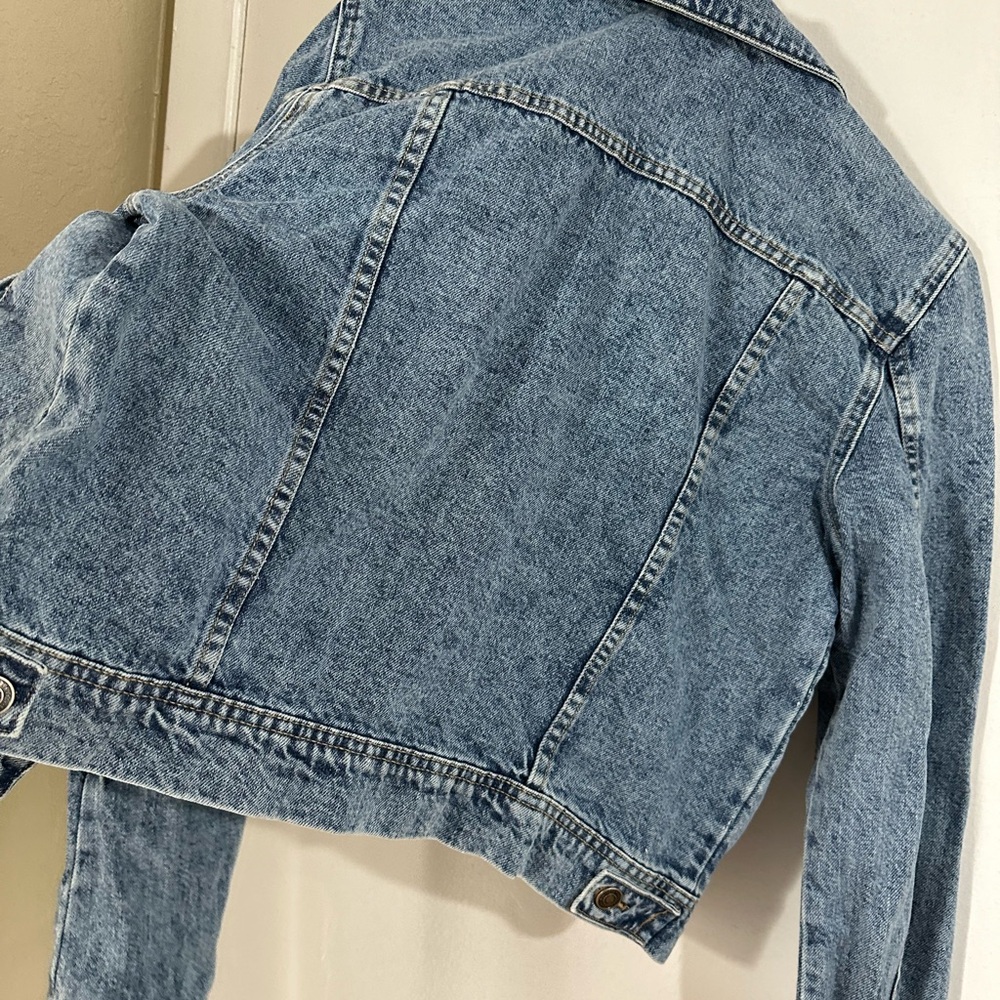 FREE PEOPLE, light indigo denim jean jacket, NWT, size medium - Picture 10 of 10